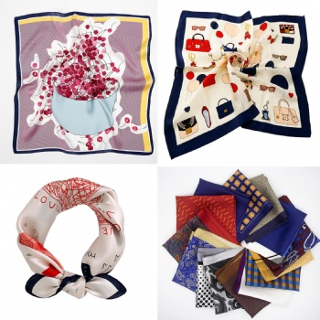 Women's Graphic Print Mulberry Silk Scarf Square 21