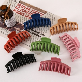 10.8 CM Plastic Hair Clip